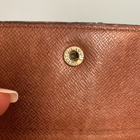 ❌SOLD❌1994 authentic Louis Vuitton compact Elise wallet - Picture 8 of 17